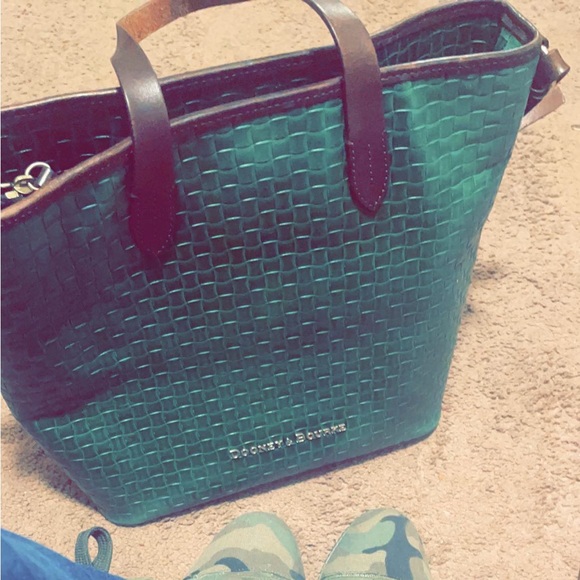 Rooney & Burke big tote purse - Picture 2 of 7